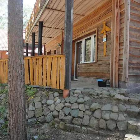 Osrodek Wypoczynkowy Jaszczurka Сasa de vacaciones Ocypel