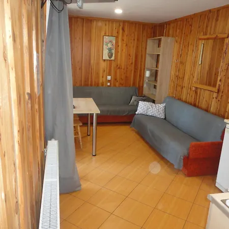 Prázdninový dům Osrodek Wypoczynkowy Jaszczurka Ocypel