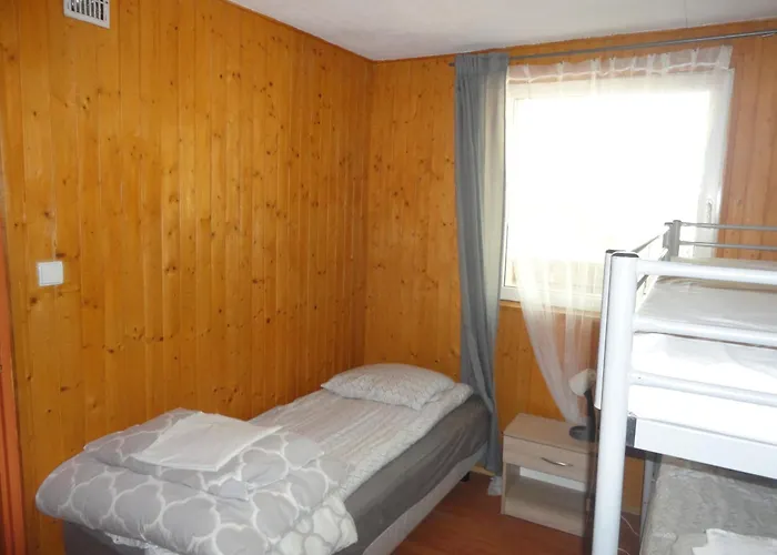 Osrodek Wypoczynkowy Jaszczurka Сasa de vacaciones *